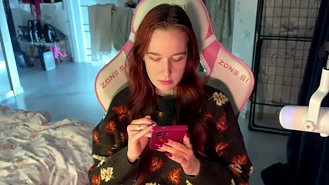 Snapshot of pearl_princess_ chatting on March 2025 12:26:01 AM pearl princess online show from March 2025 12:26:01 AM