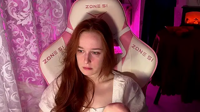 Snapshot of pearl_princess_ chatting on October 2025 07:28:01 AM pearl princess online show from October 2025 07:28:01 AM