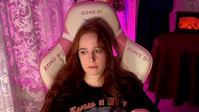 Snapshot of pearl_princess_ chatting on October 2025 12:59:02 PM pearl princess online show from October 2025 12:59:02 PM