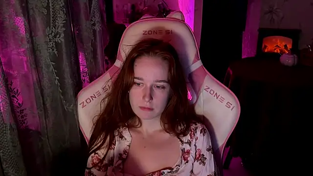 Snapshot of pearl_princess_ chatting on October 2025 03:12:01 PM pearl princess online show from October 2025 03:12:01 PM