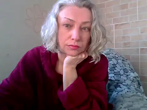 Lorie Carrie online show from March 2026 07:38:01 AM