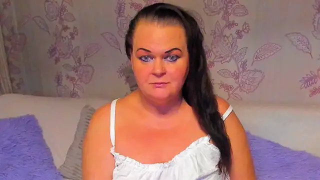 MilanaBiegert online show from September 2025 08:14:01 PM