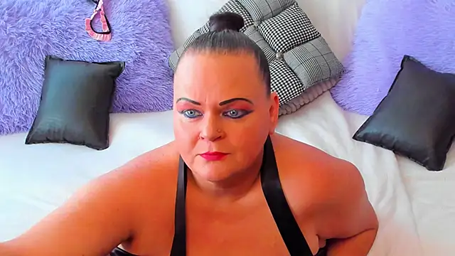 MilanaBiegert online show from September 2025 10:53:02 AM