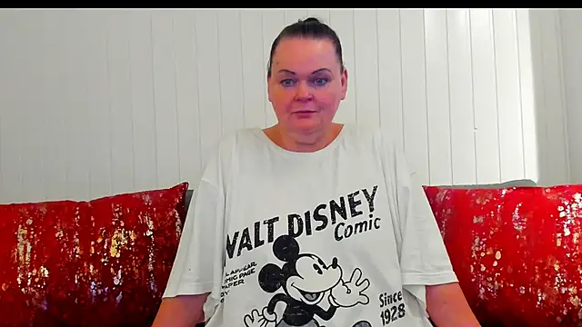 Snapshot of MilanaBiegert chatting on January 2026 02:54:02 PM MilanaBiegert online show from January 2026 02:54:02 PM