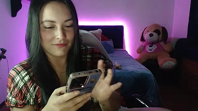 Allisonnlopez online show from January 2025 08:26:02 PM