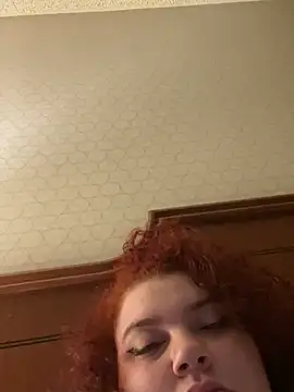 lolabun247 online show from January 2025 12:00:01 PM