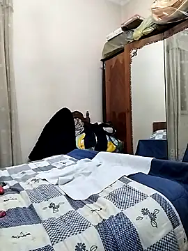 Snapshot of Lucia8600 chatting on February 2025 12:08:02 AM Lucia8600 online show from February 2025 12:08:02 AM