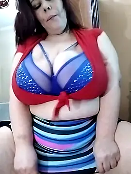 Snapshot of Lucia8600 chatting on February 2026 09:08:02 PM Lucia8600 online show from February 2026 09:08:02 PM