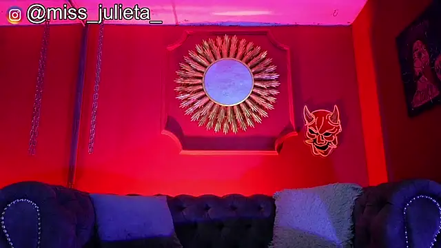 Snapshot of Julieta_Russell chatting on July 2026 11:47:02 AM Julieta Russell online show from July 2026 11:47:02 AM