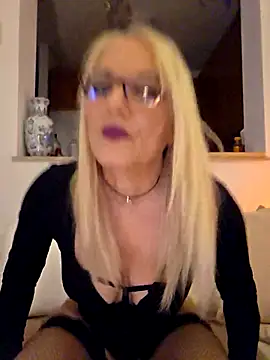 kikkastar online show from January 2026 08:56:01 PM