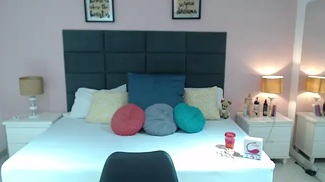 MadisonJenner online show from March 2025 10:52:02 AM