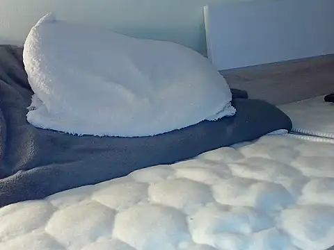 Hunter1523 online show from February 2026 09:30:02 PM