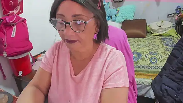 Mrs mommy  online show from March 2026 09:07:01 PM