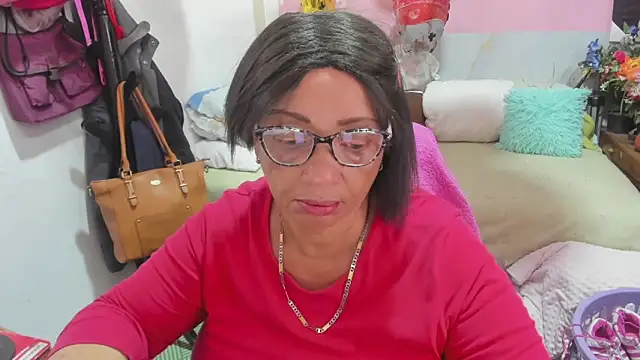 Snapshot of Mrs_mommy_ chatting on April 2026 07:23:01 PM Mrs mommy online show from April 2026 07:23:01 PM
