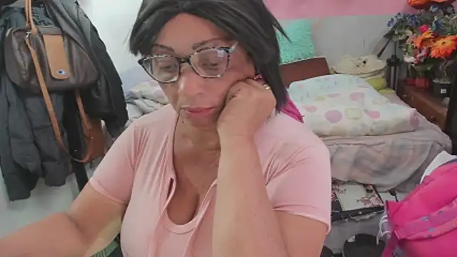 Snapshot of Mrs_mommy_ chatting on June 2026 05:58:02 PM Mrs mommy online show from June 2026 05:58:02 PM