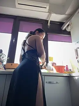 HotXMom online show from March 2026 07:36:02 AM