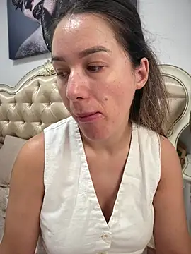 Snapshot of HotXMom chatting on June 2026 06:16:02 AM HotXMom online show from June 2026 06:16:02 AM