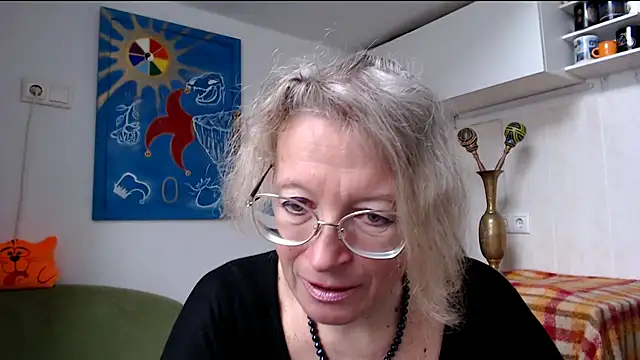 Snapshot of Zosya1111 chatting on March 2025 10:33:02 AM Zosya1111 online show from March 2025 10:33:02 AM