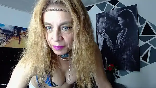 Kyza Ryan online show from September 2025 10:59:02 PM