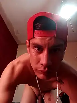 chicovergudo27 online show from December 2024 08:15:02 PM