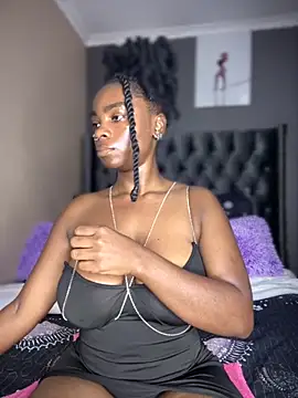 Snapshot of Candy-Heart chatting on October 2025 03:51:02 AM Candy-Heart online show from October 2025 03:51:02 AM