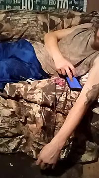 hothippie420 online show from December 2024 02:12:02 AM