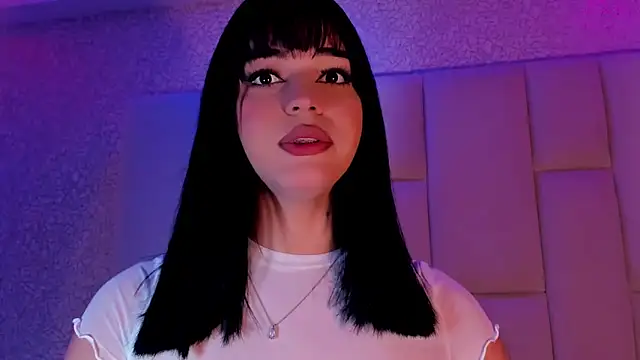 Summer walkerr online show from December 2024 12:27:01 PM