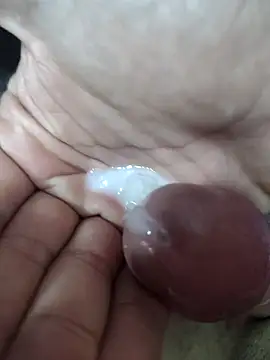 kelebb online show from April 2026 03:22:02 AM