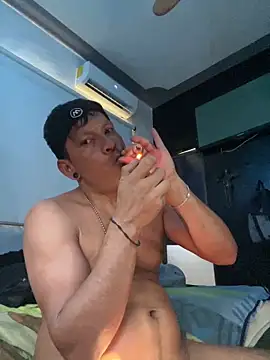 Snapshot of Capxxx chatting on May 2026 11:14:02 PM Capxxx online show from May 2026 11:14:02 PM