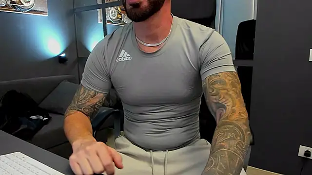 AronGrant online show from September 2025 08:48:02 AM