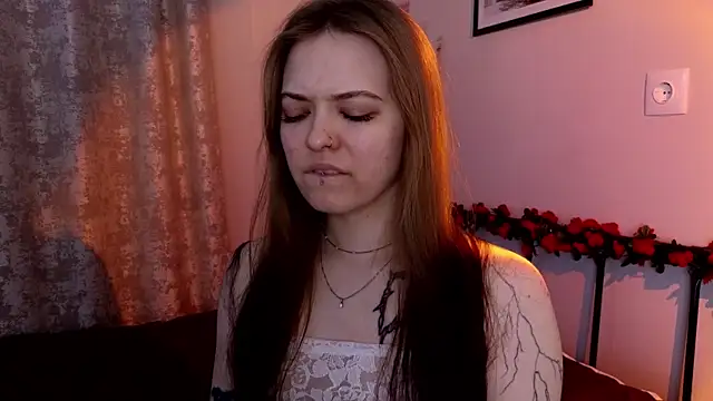 doll lol  online show from March 2026 05:02:01 PM