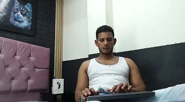 Chris Dick23 online show from February 2025 04:00:02 AM