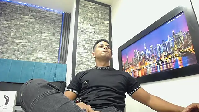 Chris Dick23 online show from March 2026 05:02:02 AM