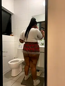 MILL204 online show from October 2025 07:20:01 PM