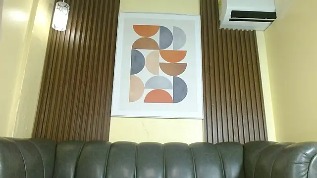 Nicole Ramires online show from March 2026 04:14:01 PM