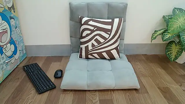 Linn 97 online show from April 2026 08:11:01 PM