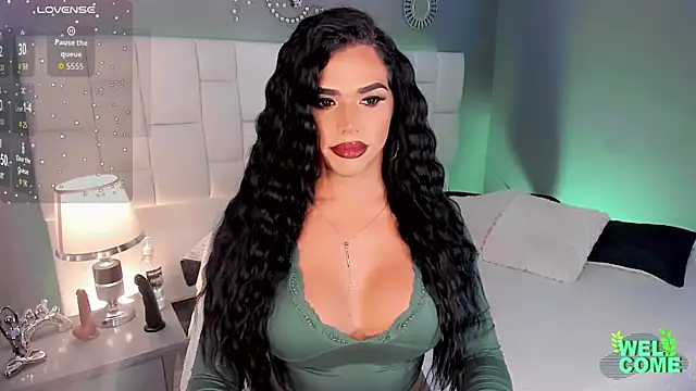 Franciis 4u online show from November 2025 06:17:02 AM