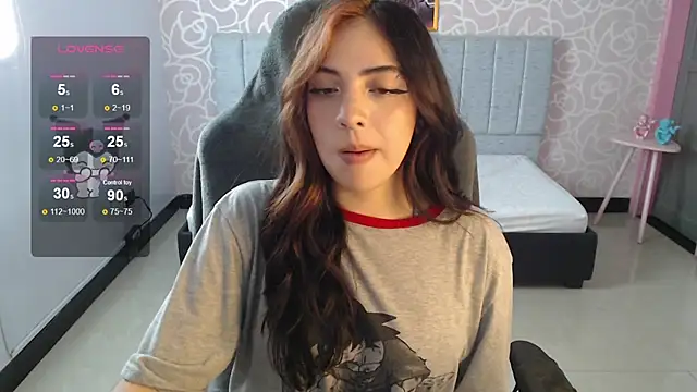 ninfa1 ch online show from December 2024 02:28:01 PM