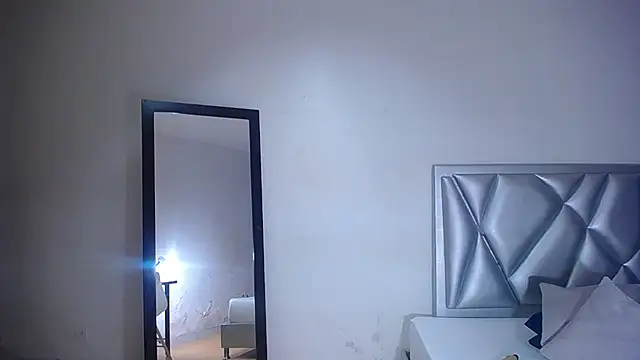 exotic karmella online show from November 2025 10:20:02 PM