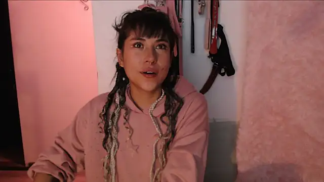 Hellen dumont online show from March 2026 03:23:02 AM