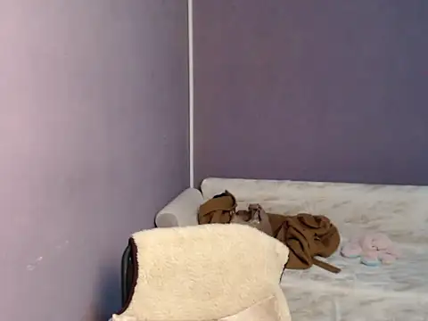 so shy online show from November 2025 08:15:02 AM