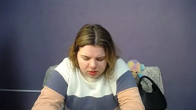 so shy online show from April 2026 06:22:02 AM