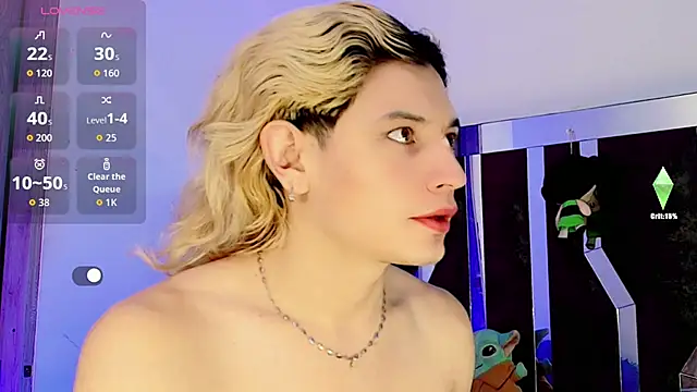 Snapshot of honey_skin chatting on September 2025 03:28:02 PM honey skin online show from September 2025 03:28:02 PM