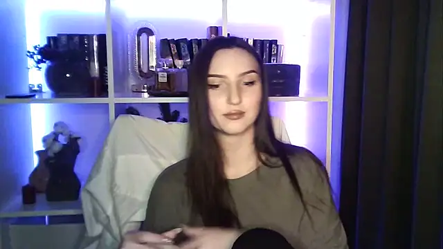 X Alisa online show from April 2026 06:27:01 PM