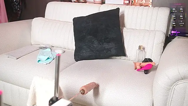 katlyn martins online show from March 2026 05:08:01 PM