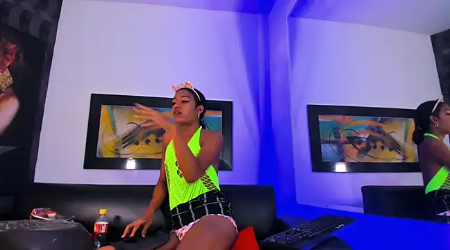 Snapshot of Orianadollx chatting on December 2024 03:42:02 PM Orianadollx online show from December 2024 03:42:02 PM