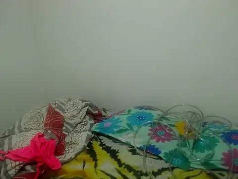 Snapshot of _katerin_love1 chatting on November 2025 05:06:01 PM katerin love1 online show from November 2025 05:06:01 PM