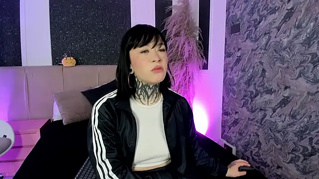 Scolw online show from December 2025 12:20:01 PM