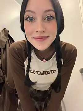 Snapshot of Melissa_crazy chatting on May 2026 04:36:02 PM Melissa crazy online show from May 2026 04:36:02 PM