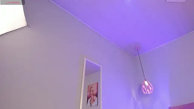 ScarletGV online show from March 2026 05:45:01 AM